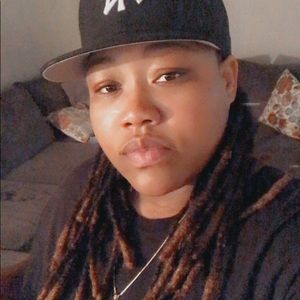 Meet your Posher, Latesha